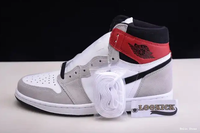 Grey Jordan 1 OG Light Smoke High 555088-126 Air 0523